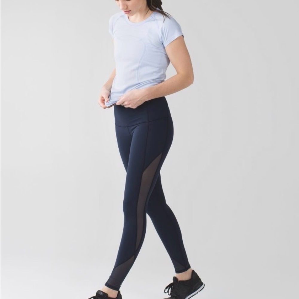 Lululemon Sz 6 high waisted leggings
